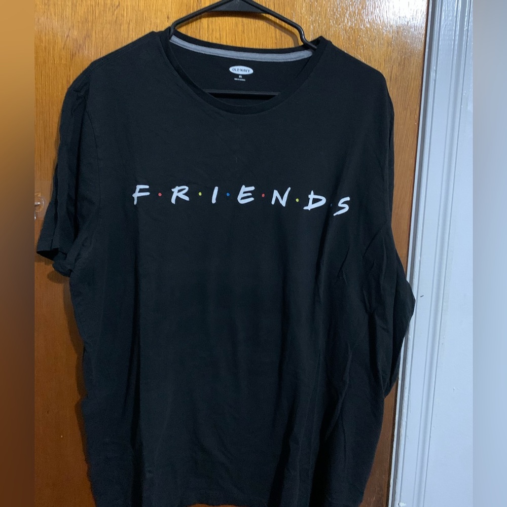 Friends short sleeve graphic t-shirt